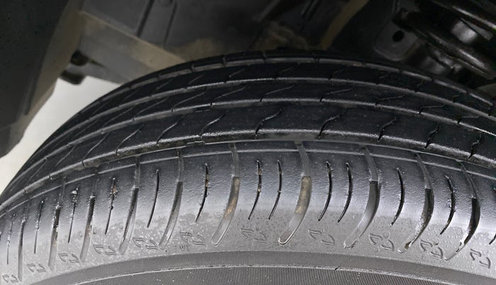 2022 Renault Kiger RXZ 1.0 MT, Petrol, Manual, 4,524 km, Left Front Tyre Tread