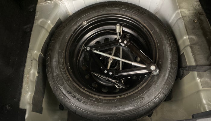 2022 Tata NEXON XZ PLUS PETROL, Petrol, Manual, 76,071 km, Spare Tyre