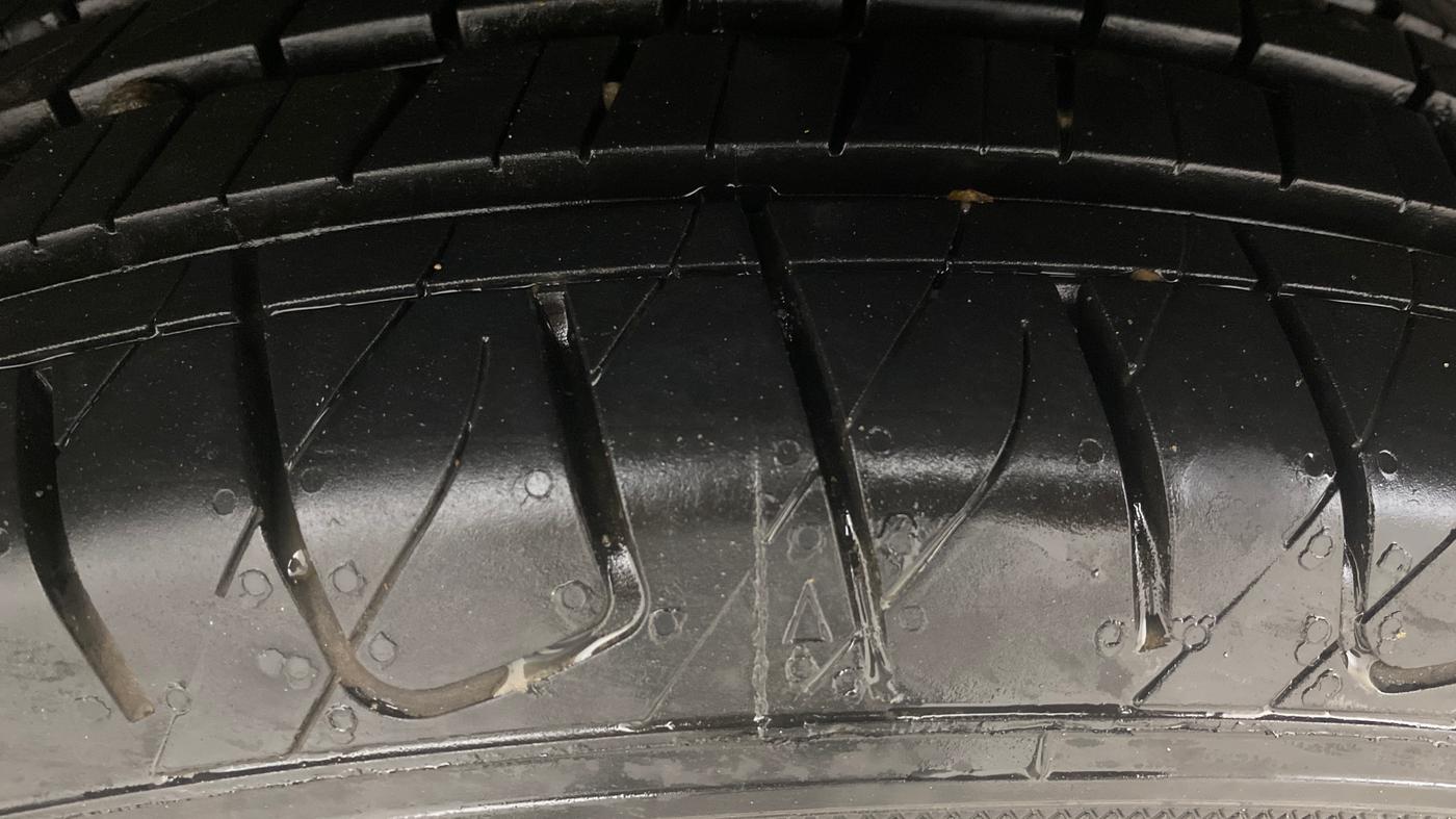 2022 Tata NEXON XZ PLUS PETROL, Petrol, Manual, 76,071 km, Right Rear Tyre Tread