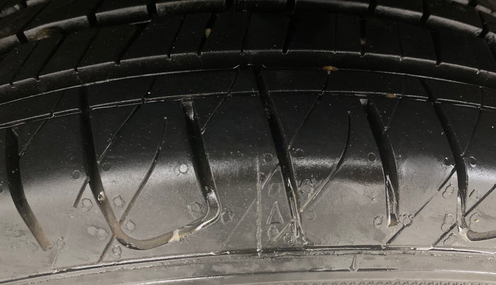 2022 Tata NEXON XZ PLUS PETROL, Petrol, Manual, 76,071 km, Right Rear Tyre Tread