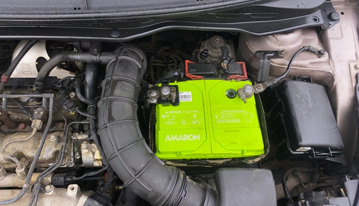 2013 Hyundai i20 SPORTZ 1.4 CRDI, Diesel, Manual, 1,48,956 km, Engine View - Left