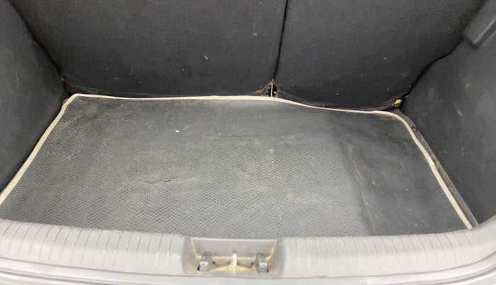 2013 Hyundai i20 SPORTZ 1.4 CRDI, Diesel, Manual, 1,48,956 km, Boot Inside