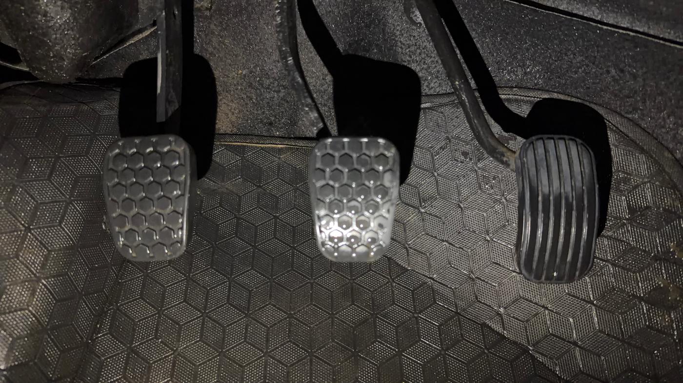 2024 Tata Tiago XT PETROL, CNG, Manual, 29,890 km, Pedals