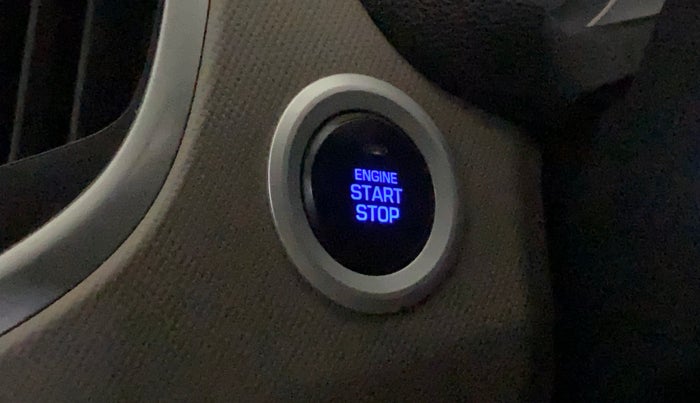 2018 Hyundai Creta SX PLUS 1.6 PETROL, Petrol, Manual, 27,828 km, Keyless Start/ Stop Button