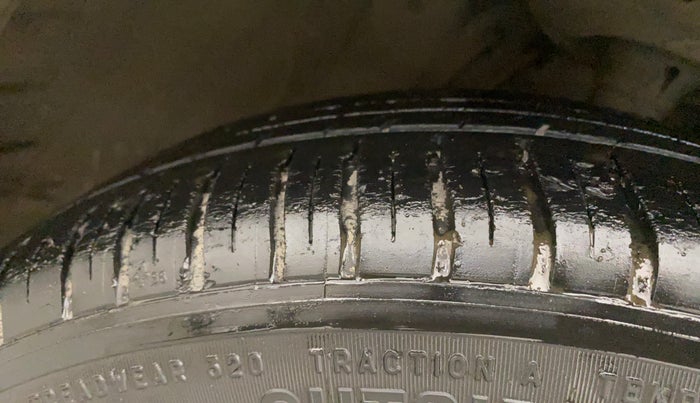 2016 Honda City 1.5L I-VTEC VX, Petrol, Manual, 34,954 km, Right Front Tyre Tread