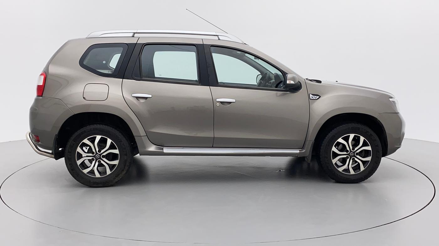 2017 Nissan Terrano XV PREMIUM D, Diesel, Manual, 92,636 km, Right Side View