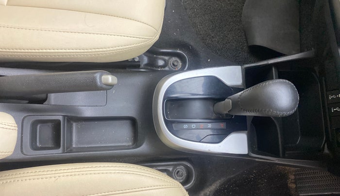 2021 Honda Jazz 1.2L I-VTEC ZX CVT, Petrol, Automatic, 96,218 km, Gear Lever