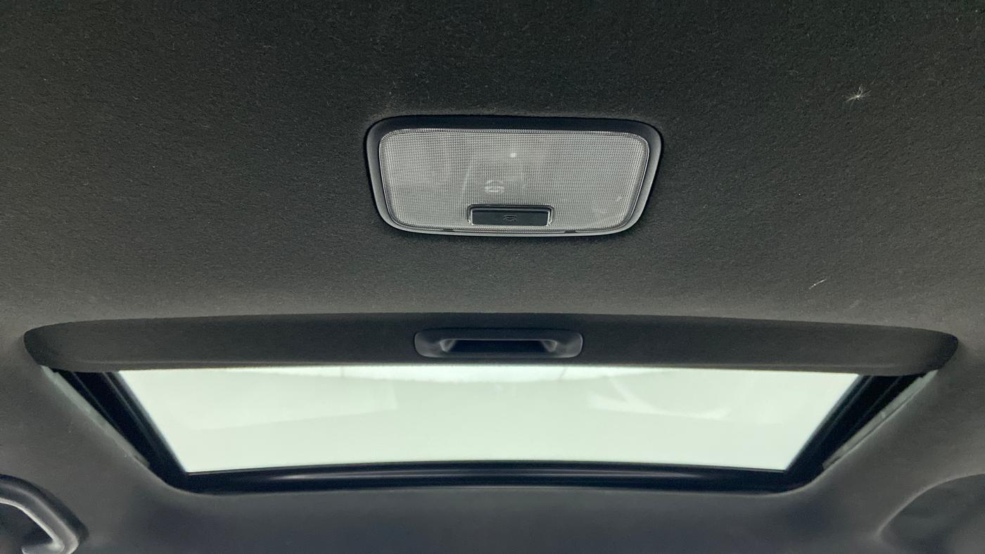 2021 Hyundai NEW I20 N LINE N6 1.0 TURBO GDI IMT DUAL TONE, Petrol, Manual, 34,360 km, Moonroof/ Sunroof