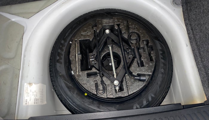 2019 Volkswagen Polo COMFORTLINE 1.0L MPI, Petrol, Manual, 70,587 km, Spare Tyre