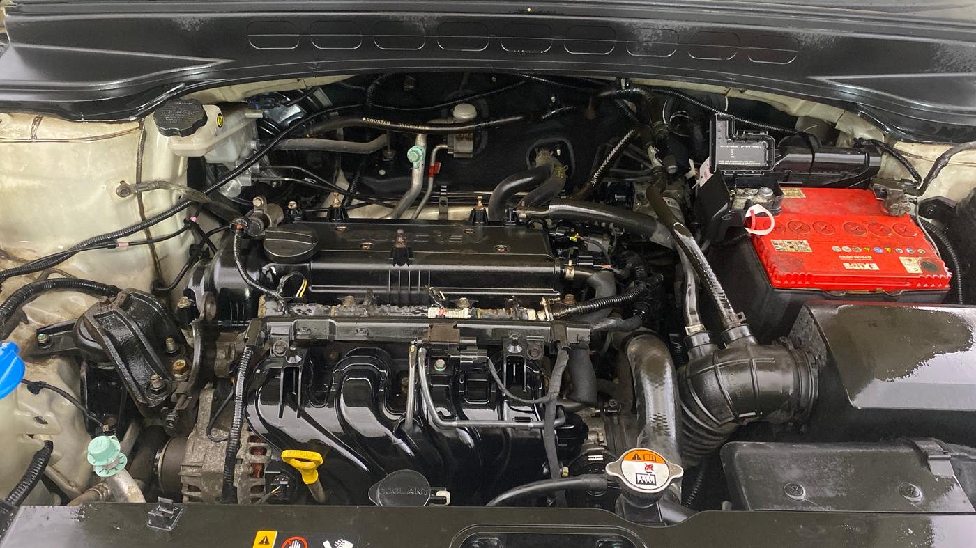 2015 Hyundai Creta SX PLUS 1.6 PETROL, Petrol, Manual, 51,247 km, Engine View