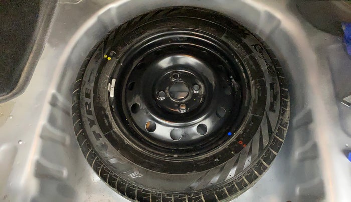 2022 Maruti Dzire VXI AMT, Petrol, Automatic, 68,705 km, Spare Tyre