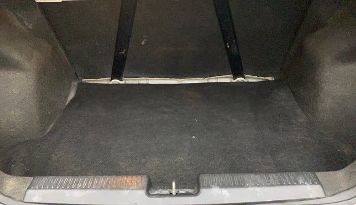 2022 Maruti Dzire VXI AMT, Petrol, Automatic, 68,705 km, Boot Inside