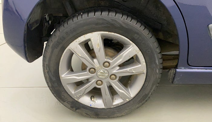 2014 Maruti Wagon R Stingray VXI, Petrol, Manual, 42,595 km, Right Rear Wheel