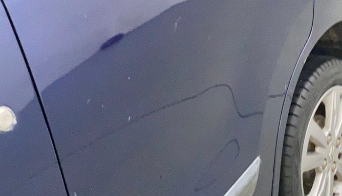 2014 Maruti Wagon R Stingray VXI, Petrol, Manual, 42,595 km, Rear left door - Slightly dented