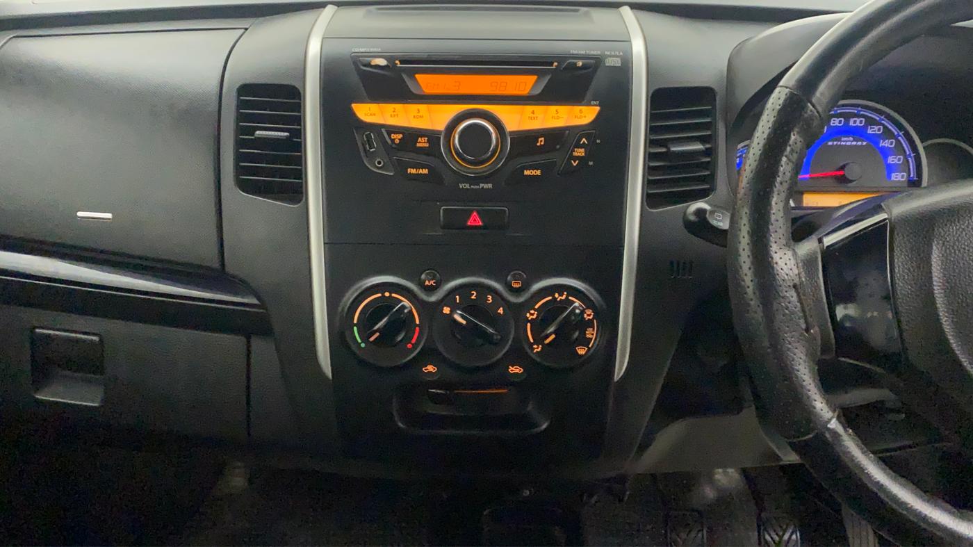 2014 Maruti Wagon R Stingray VXI, Petrol, Manual, 42,595 km, Air Conditioner