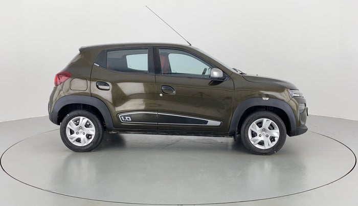 2021 Renault Kwid 1.0 RXT Opt AT, Petrol, Automatic, 35,829 km, Right Side View