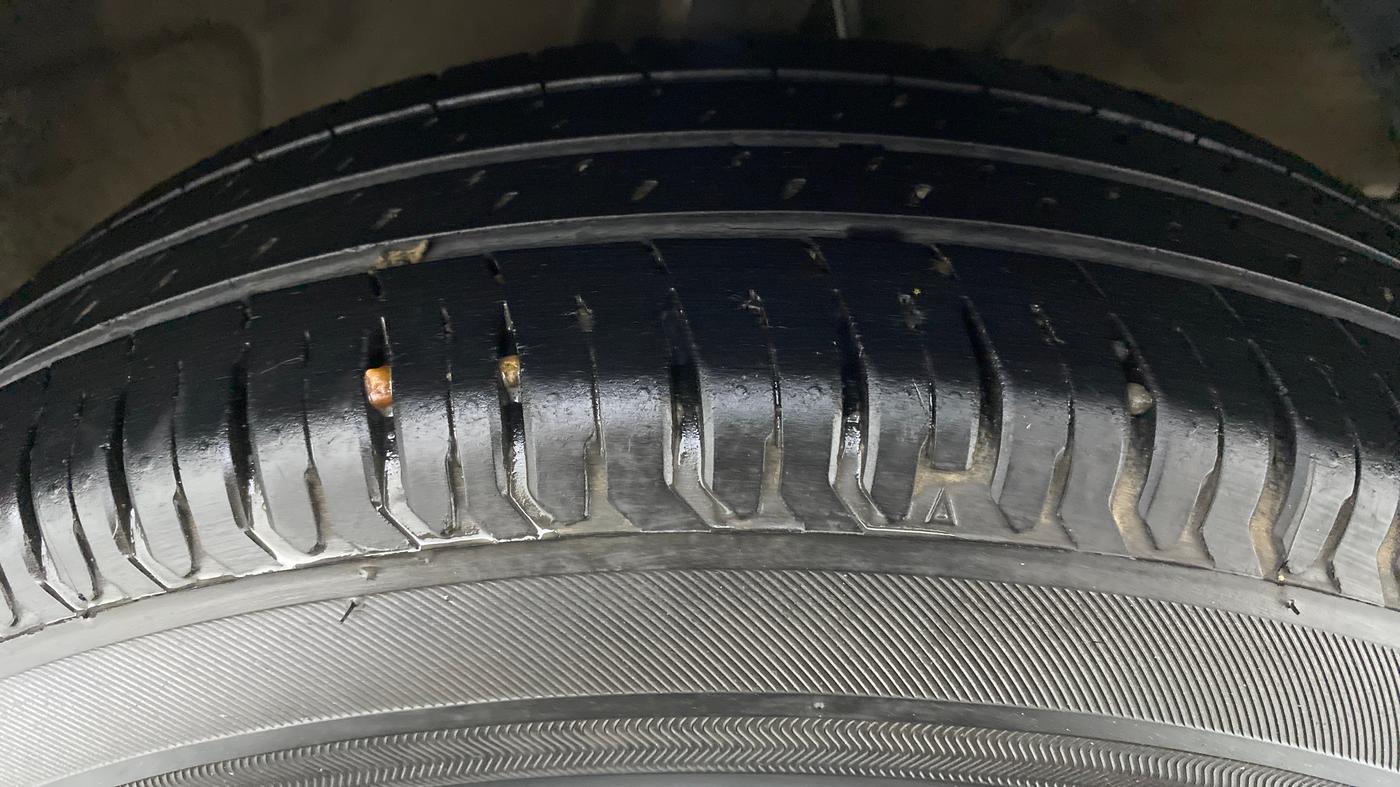 2020 Maruti Dzire VXI, Petrol, Manual, 45,345 km, Right Front Tyre Tread