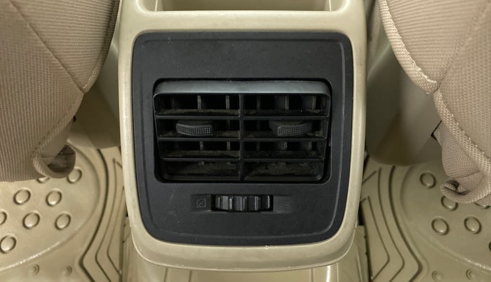 2020 Maruti Dzire VXI, Petrol, Manual, 45,345 km, Rear AC Vents
