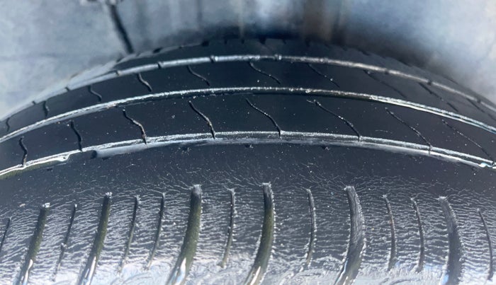 2021 Tata ALTROZ XM PLUS PETROL, Petrol, Manual, 54,967 km, Left Rear Tyre Tread