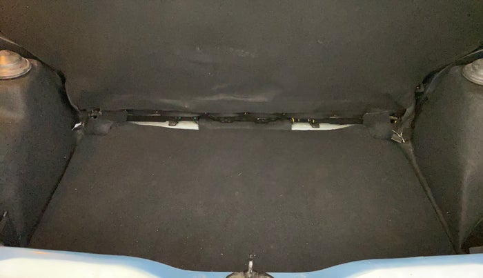 2023 Tata PUNCH ADVENTURE RHYTHM PACK AMT, Petrol, Automatic, 34,390 km, Boot Inside