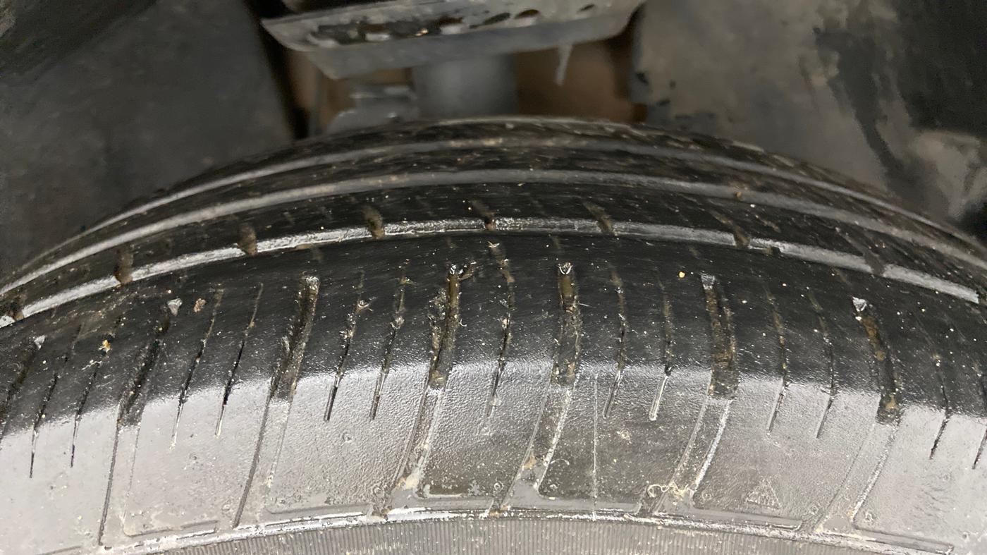 2022 Tata Harrier XZA PLUS 2.0L, Diesel, Automatic, 71,634 km, Right Front Tyre Tread