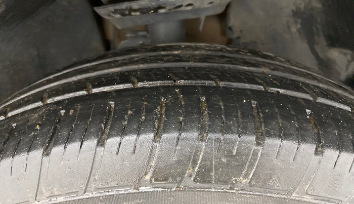 2022 Tata Harrier XZA PLUS 2.0L, Diesel, Automatic, 71,634 km, Right Front Tyre Tread