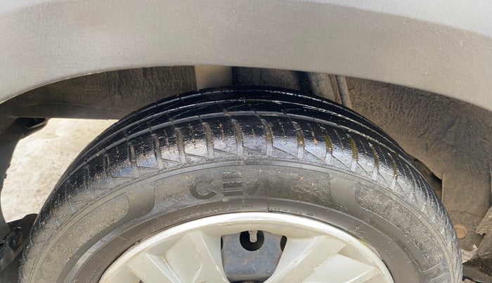 2021 Renault Kwid RXT 0.8, Petrol, Manual, 45,856 km, Right Rear Tyre Tread