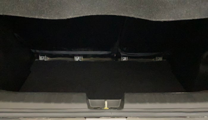 2020 Maruti Baleno ZETA PETROL 1.2, Petrol, Manual, 22,270 km, Boot Inside