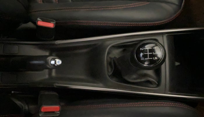 2020 Maruti Baleno ZETA PETROL 1.2, Petrol, Manual, 22,270 km, Gear Lever