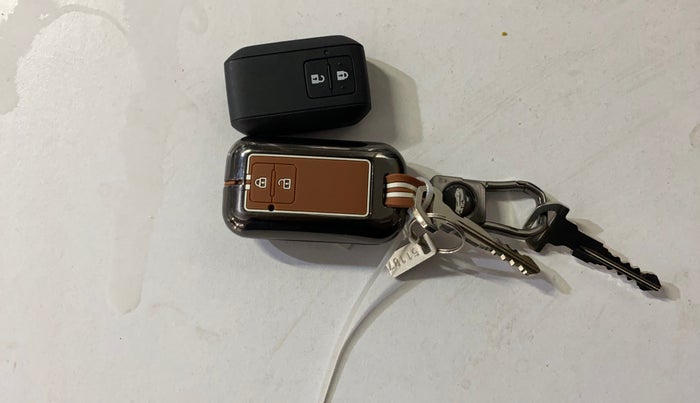 2020 Maruti Baleno ZETA PETROL 1.2, Petrol, Manual, 22,270 km, Key Close Up