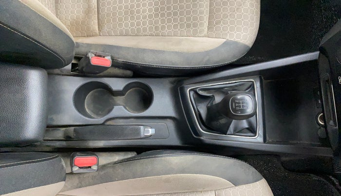 2017 Hyundai Elite i20 MAGNA EXECUTIVE 1.2, CNG, Manual, 47,316 km, Gear Lever