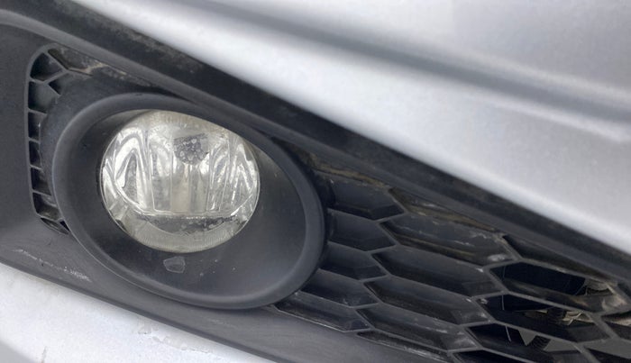 2016 Honda City VX MT PETROL, Petrol, Manual, 95,353 km, Right fog light - Not working