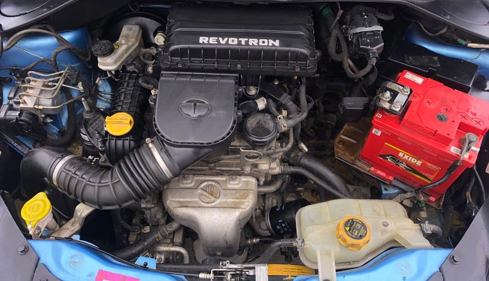 2017 Tata Tiago XZ PETROL, Petrol, Manual, 38,576 km, Engine View