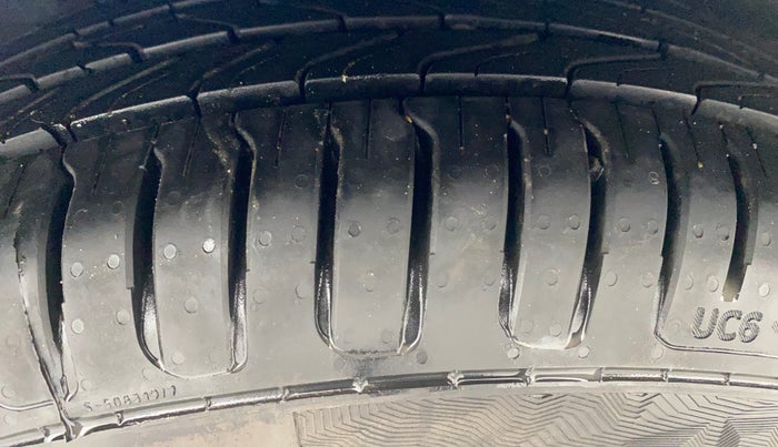 2017 Tata Tiago XZ PETROL, Petrol, Manual, 38,576 km, Right Rear Tyre Tread