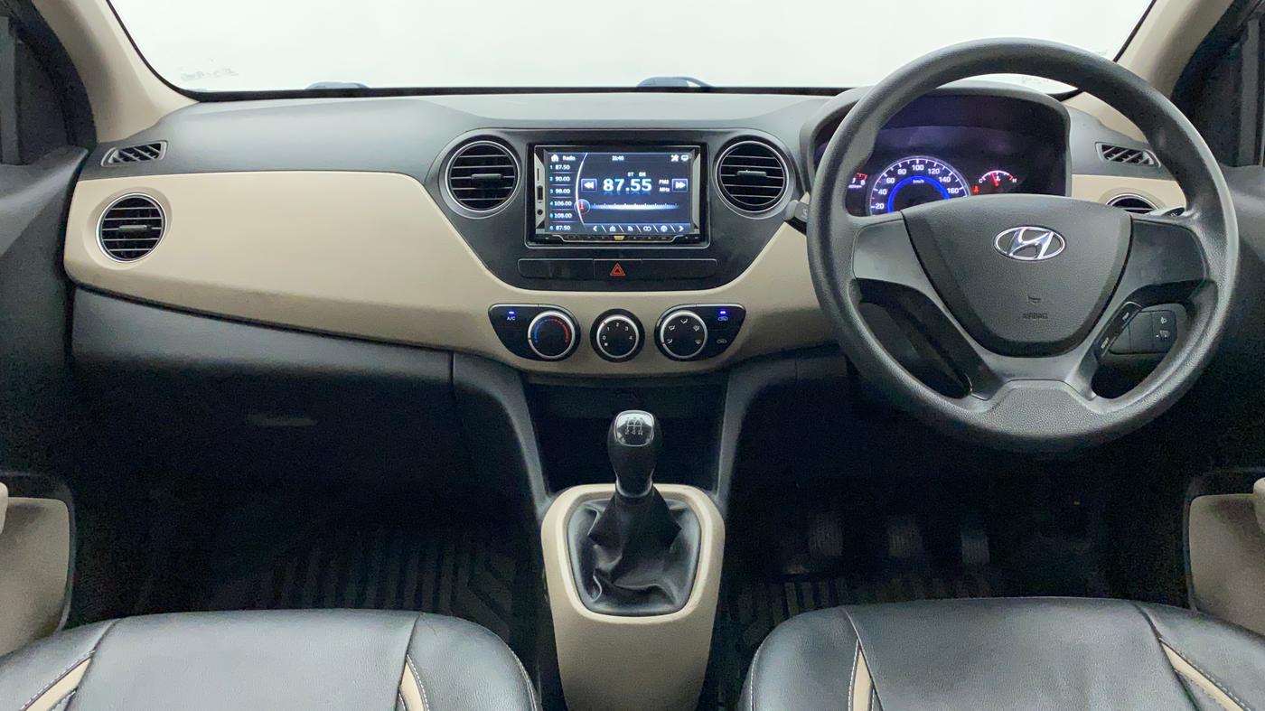 2017 Hyundai Grand i10 MAGNA 1.2 KAPPA VTVT, Petrol, Manual, 68,888 km, Dashboard