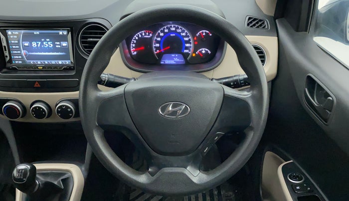 2017 Hyundai Grand i10 MAGNA 1.2 KAPPA VTVT, Petrol, Manual, 68,888 km, Steering Wheel Close Up