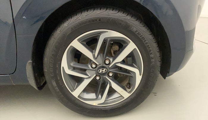 2019 Hyundai GRAND I10 NIOS SPORTZ 1.2 KAPPA VTVT DUAL TONE, Petrol, Manual, 30,977 km, Right Front Wheel