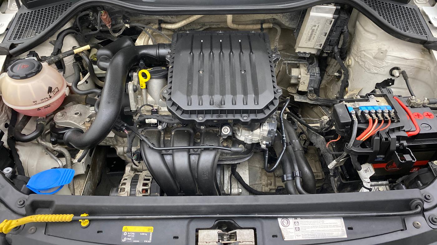 2020 Volkswagen Polo Trendline 1.0 L Petrol, Petrol, Manual, 94,963 km, Open Bonet