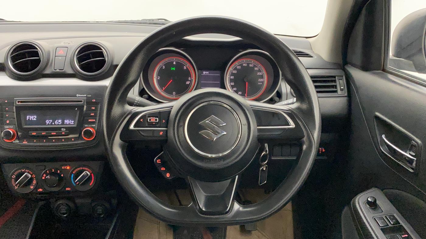 2018 Maruti Swift VDI, Diesel, Manual, 69,055 km, Steering Wheel Close Up