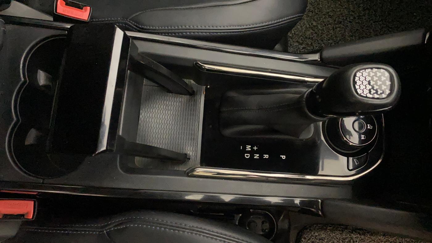 2022 Tata Harrier XZA Plus 2.0L Kryotec Halo Dark Edition, Diesel, Automatic, 1,33,989 km, Gear Lever