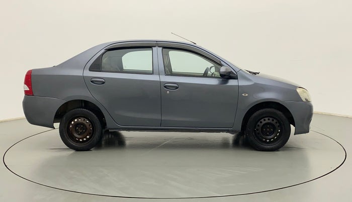 2015 Toyota Etios G, Petrol, Manual, 95,090 km, Right Side View