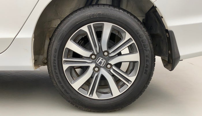 2022 Honda City 1.5L I-VTEC V MT 5TH GEN, Petrol, Manual, 11,140 km, Left Rear Wheel