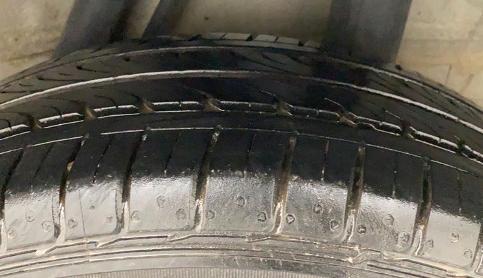 2022 Honda City 1.5L I-VTEC V MT 5TH GEN, Petrol, Manual, 11,140 km, Left Rear Tyre Tread