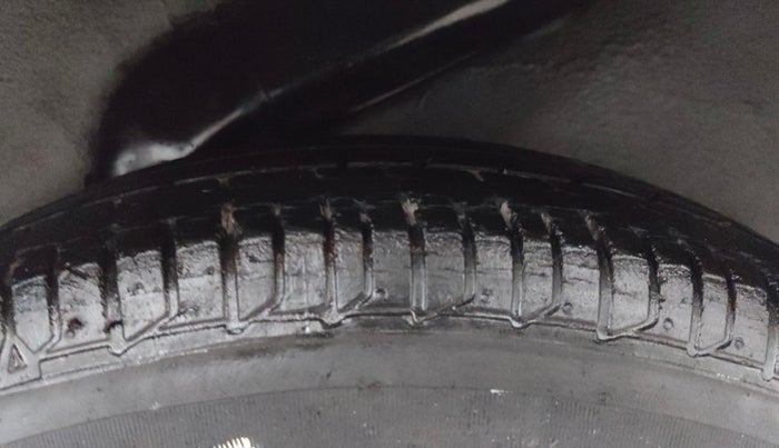 2013 Hyundai i10 MAGNA 1.1, Petrol, Manual, 62,707 km, Left Rear Tyre Tread