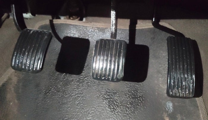 2013 Hyundai i10 MAGNA 1.1, Petrol, Manual, 62,707 km, Pedals