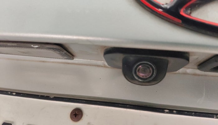 2018 Hyundai Elite i20 ASTA 1.2, Petrol, Manual, 1,23,416 km, Parking Camera