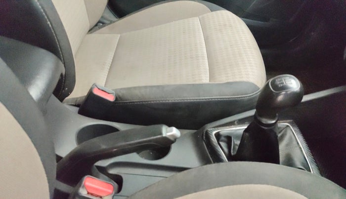 2018 Hyundai Elite i20 ASTA 1.2, Petrol, Manual, 1,23,416 km, Gear Lever