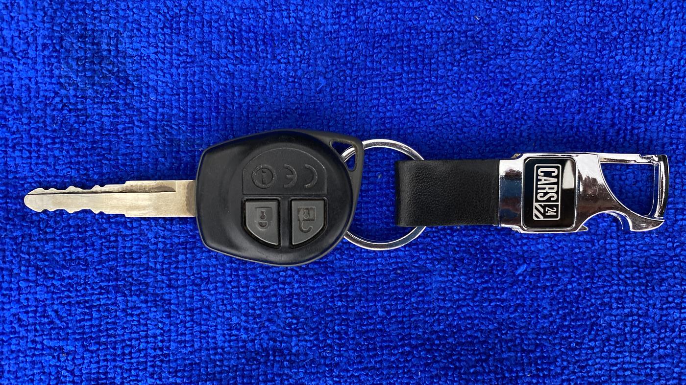 2019 Maruti New Wagon-R VXI 1.2L, Petrol, Manual, 36,113 km, Key Close Up