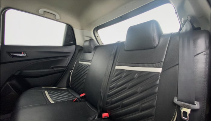 2018 Maruti Swift VXI D, Petrol, Manual, 28,016 km, Right Side Rear Door Cabin