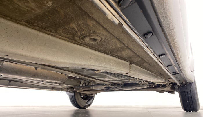 2018 Maruti Swift VXI D, Petrol, Manual, 28,016 km, Right Side Underbody